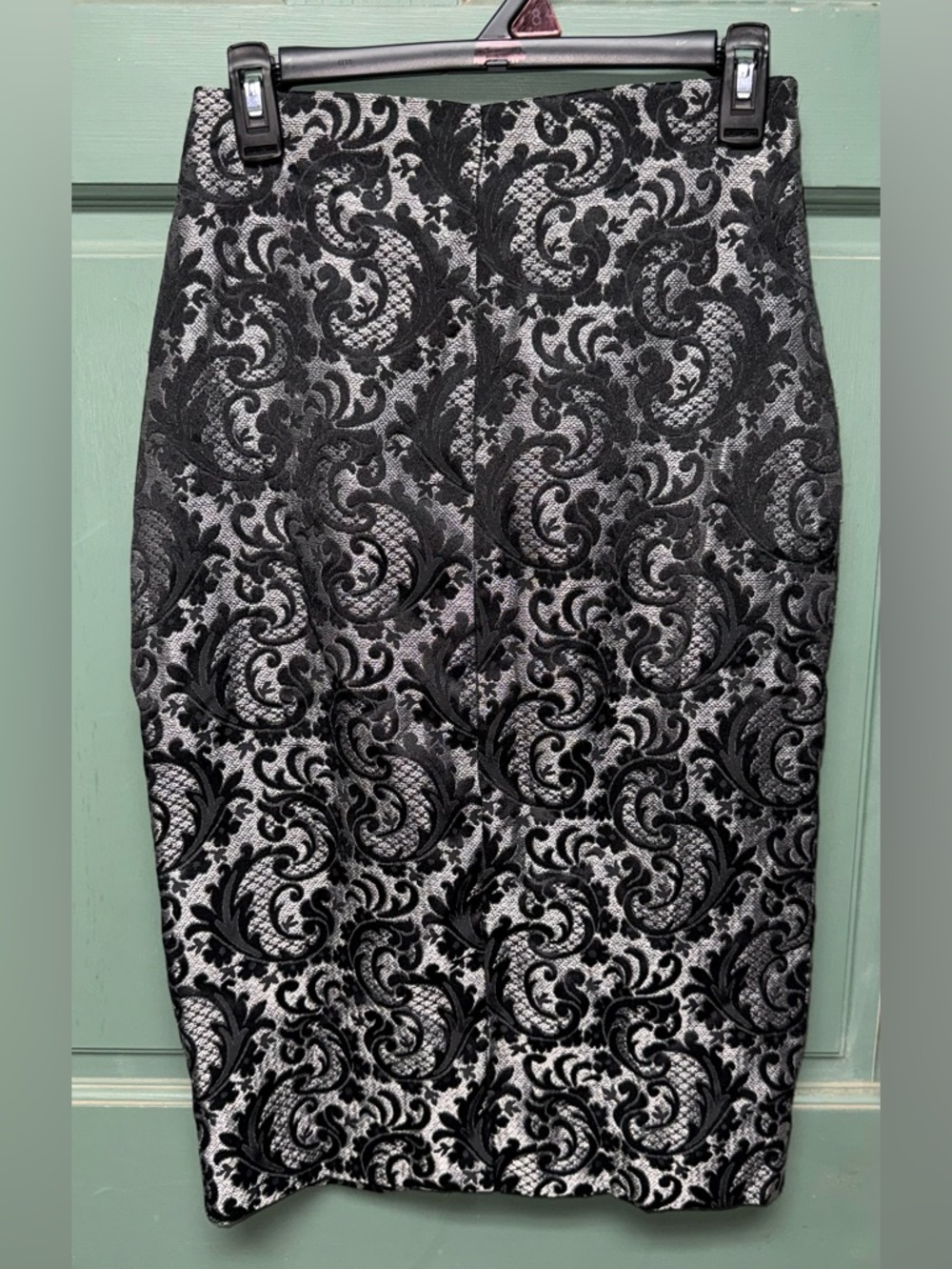 Worthington Black & Silver Jacquard Pencil Skirt